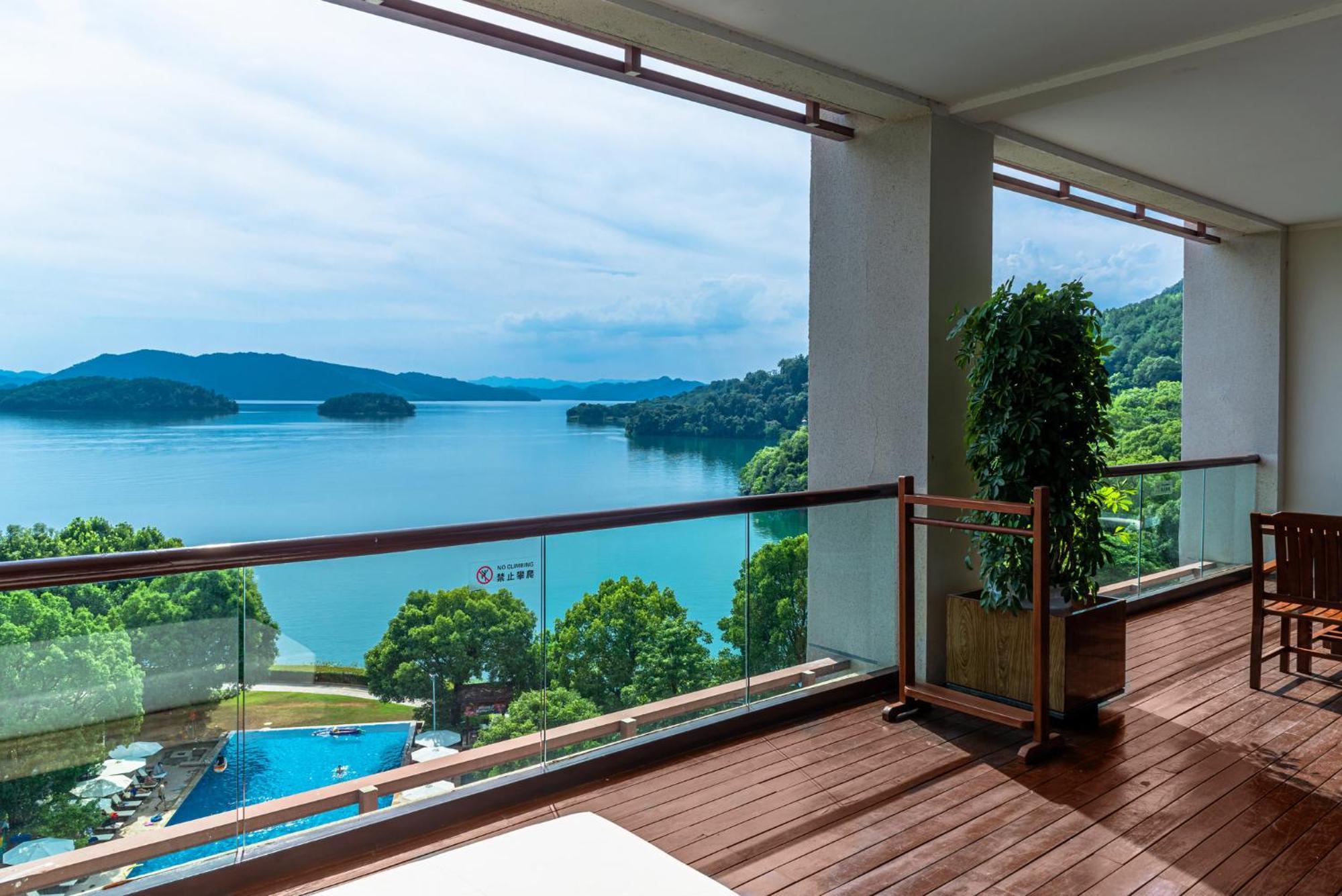 Intercontinental One Thousand Island Lake Resort By Ihg Chun'an Eksteriør billede