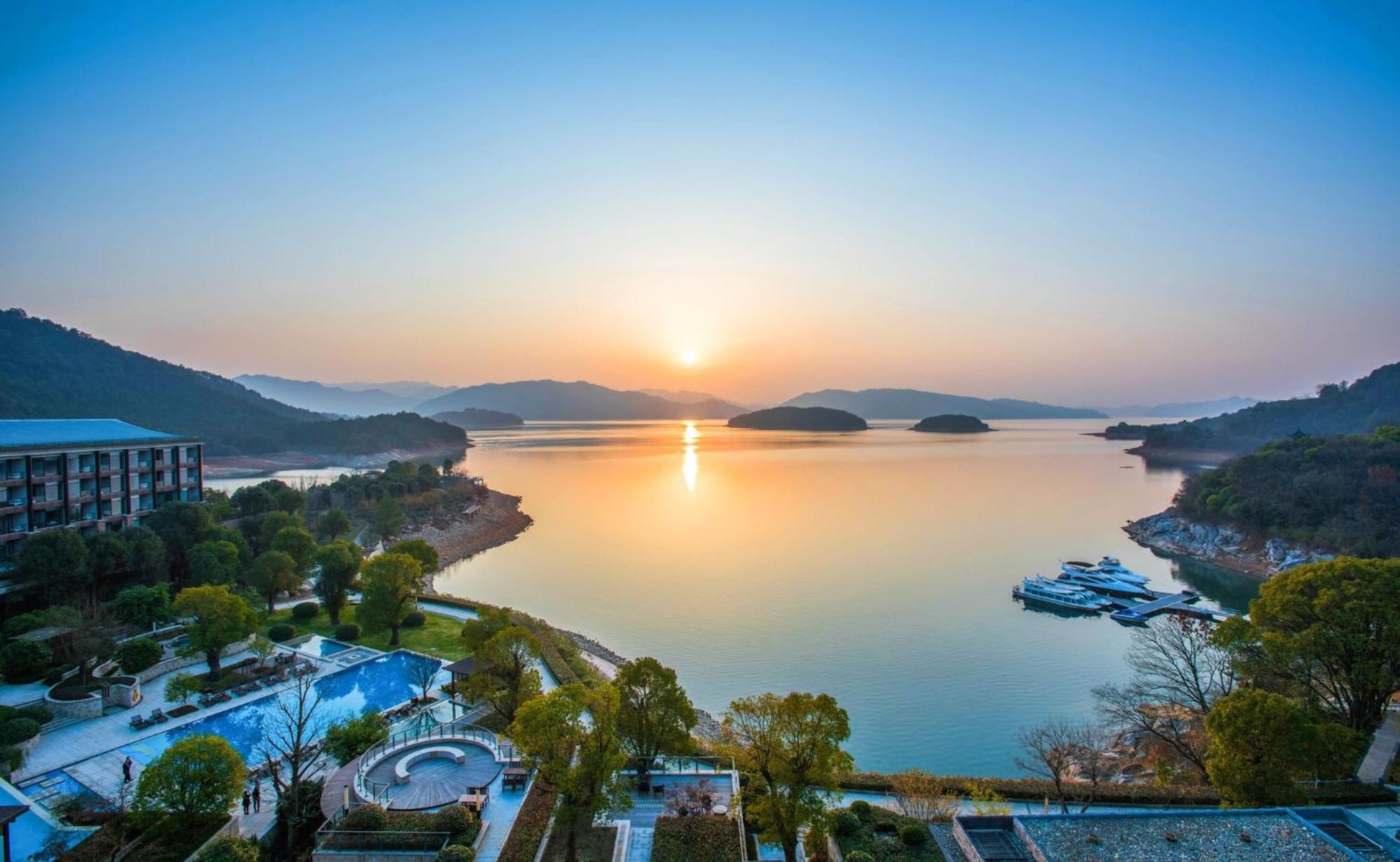 Intercontinental One Thousand Island Lake Resort By Ihg Chun'an Eksteriør billede